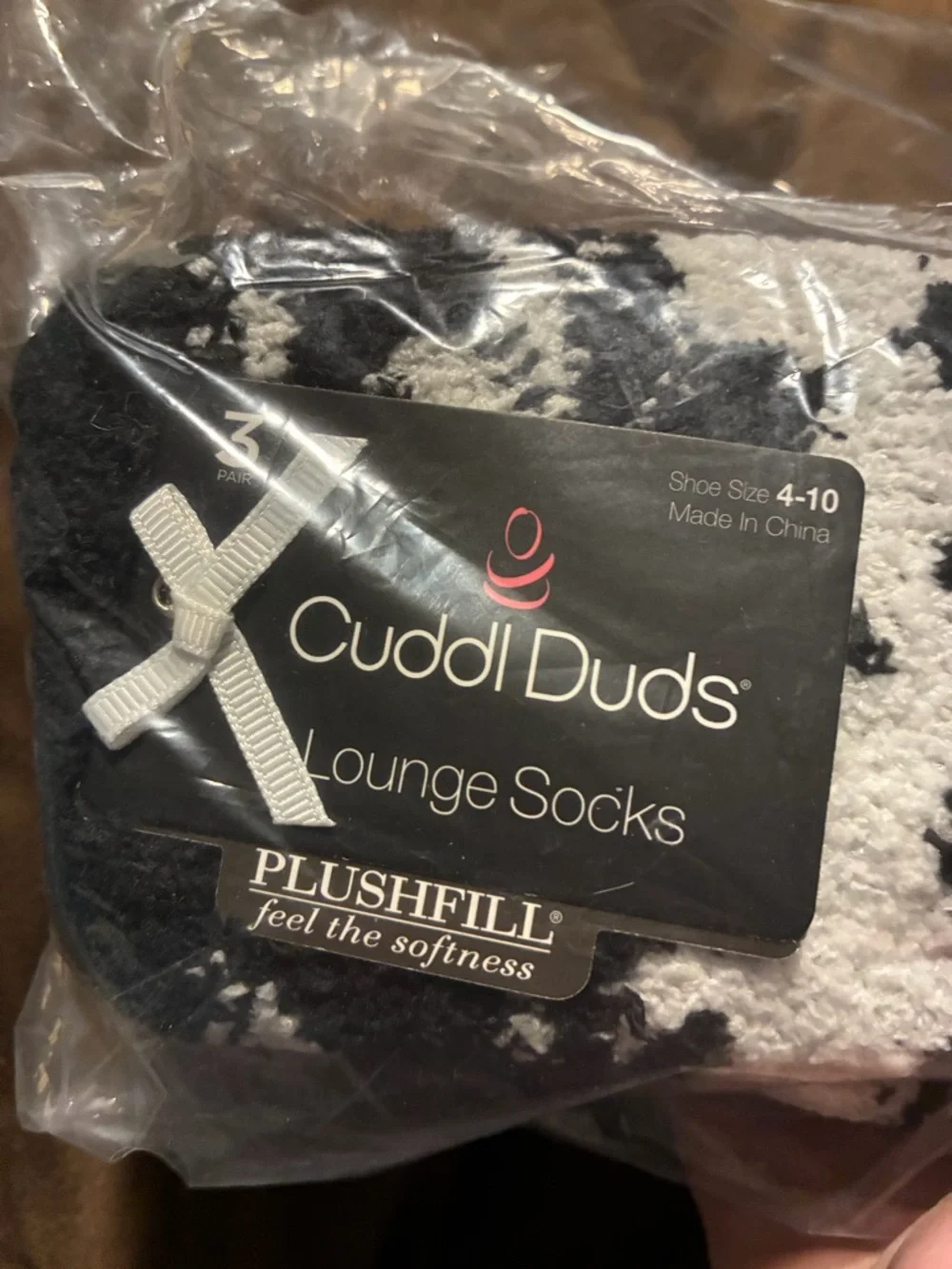 Cuddl Duds Black & Cream Fair Isle Plush Crew Socks, 3pack, new in bag